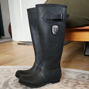 Kamik Black Rain Boots with Logo